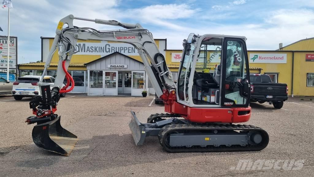 Takeuchi TB 257 FR Minibagger < 7t
