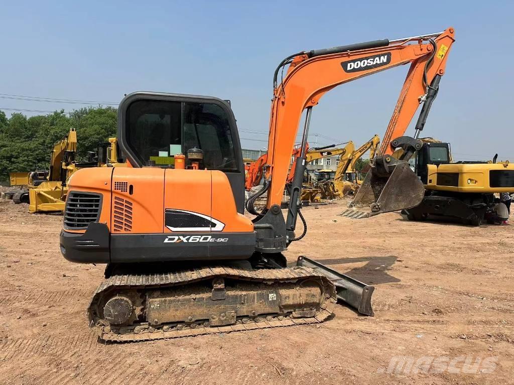 Doosan DX 60 Raupenbagger