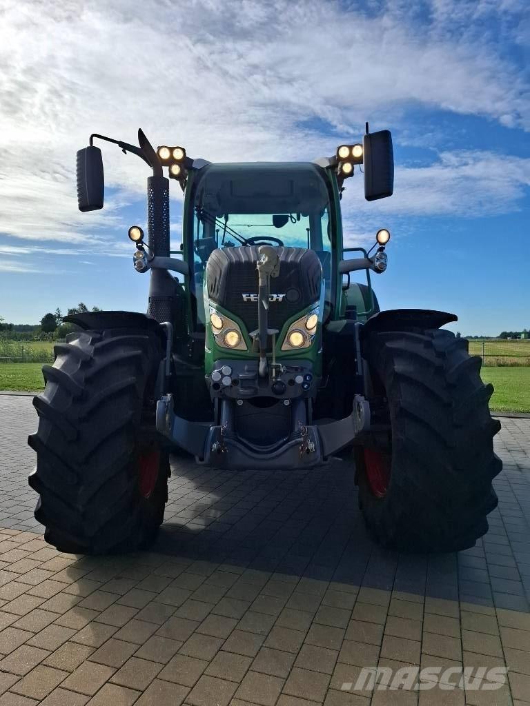 Fendt 516 Vario Traktoren