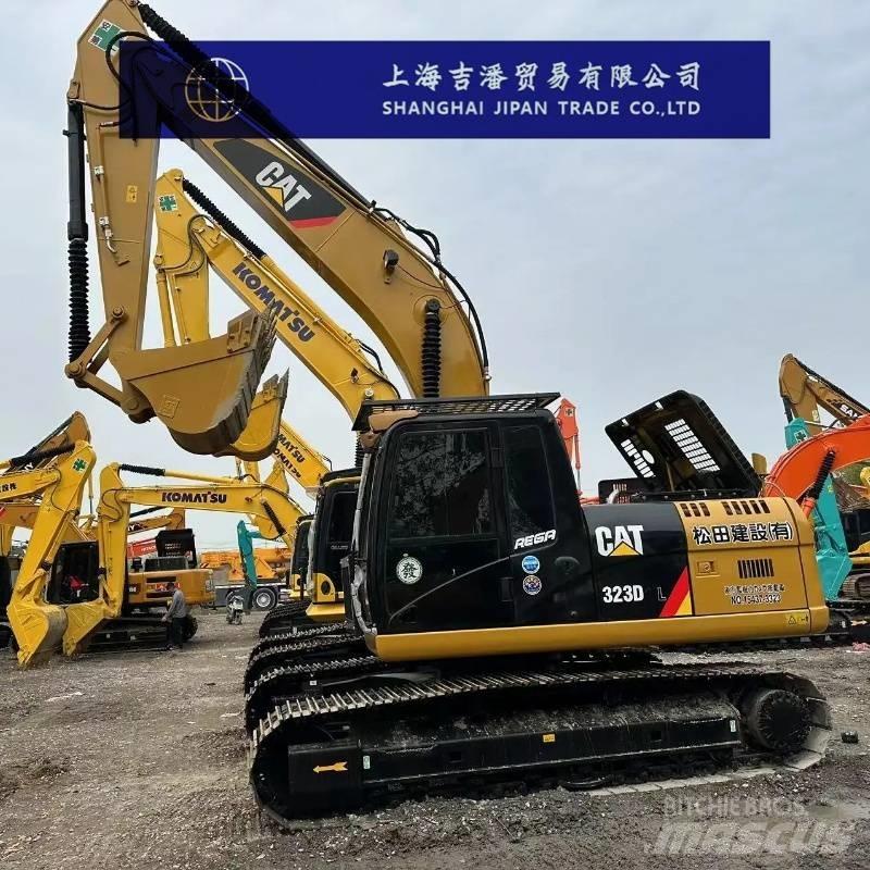 CAT 323 D Raupenbagger