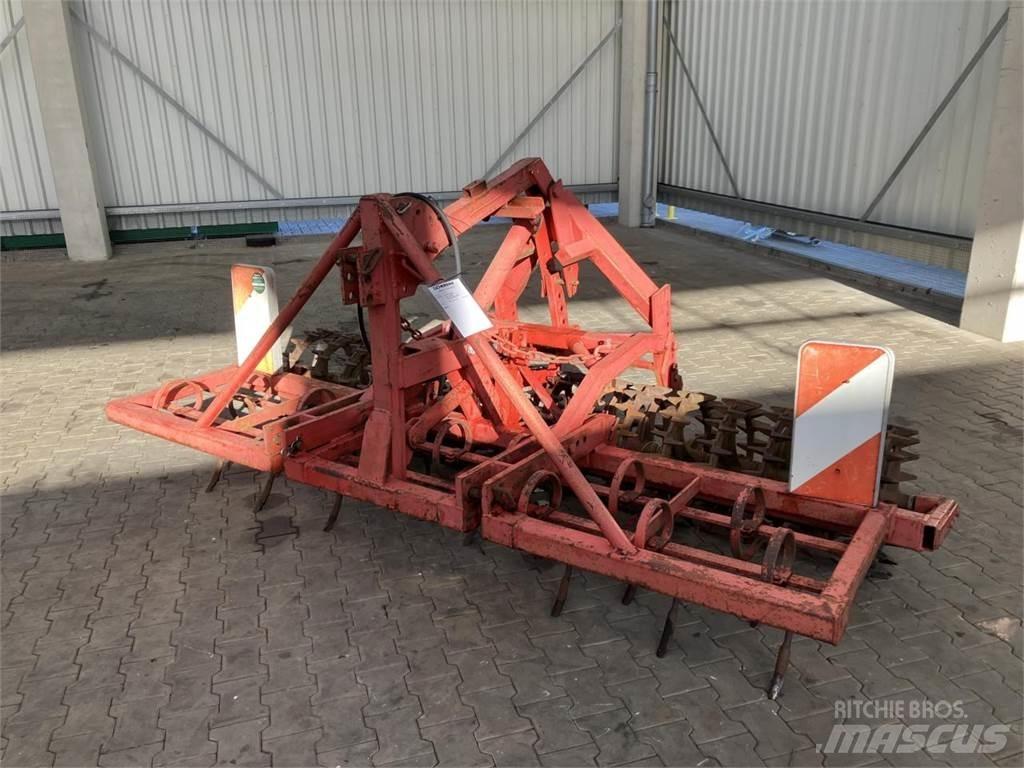  UNBEKANNT SBK 300 Grubber