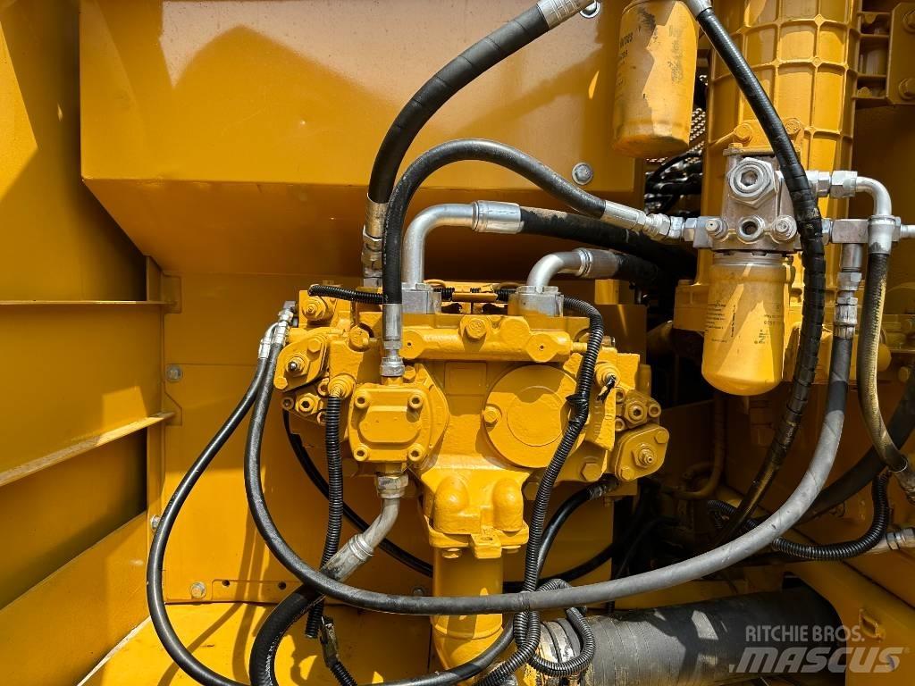 CAT CAT320C Midibagger  7t - 12t