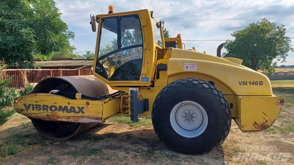 JCB VM 146 Walzenzüge