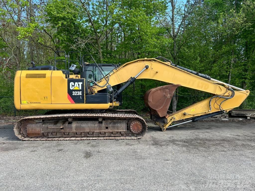 CAT 323 E Raupenbagger