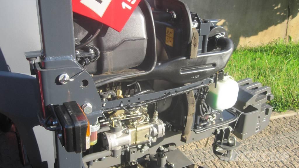 Massey Ferguson 1529 Traktoren