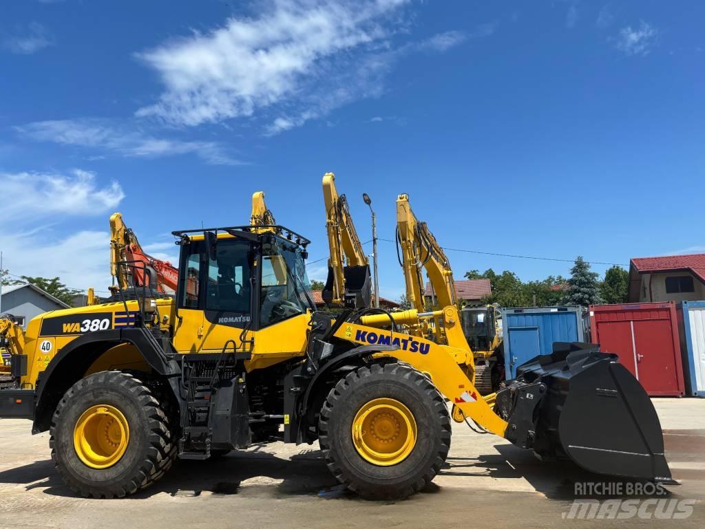 Komatsu WA380-8E0 Radlader