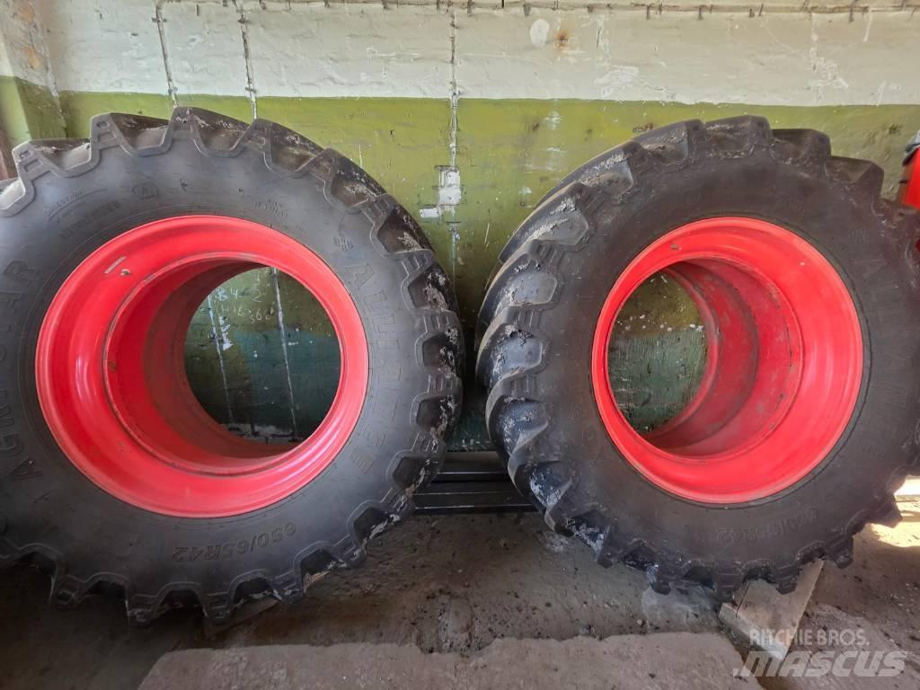 CLAAS Axion 850 Traktoren