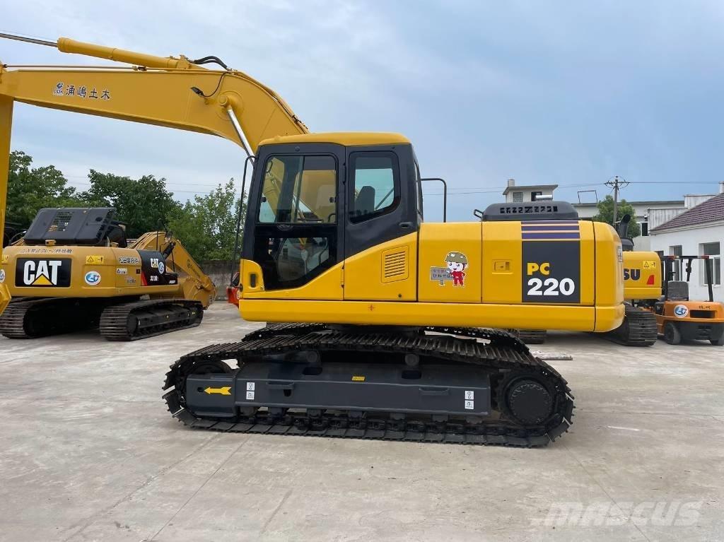 Komatsu PC 220-7 Raupenbagger