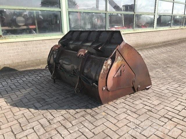 Volvo Overkipbak Schaufeln