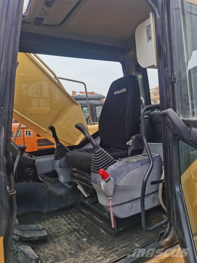 Komatsu PC200-7 Raupenbagger