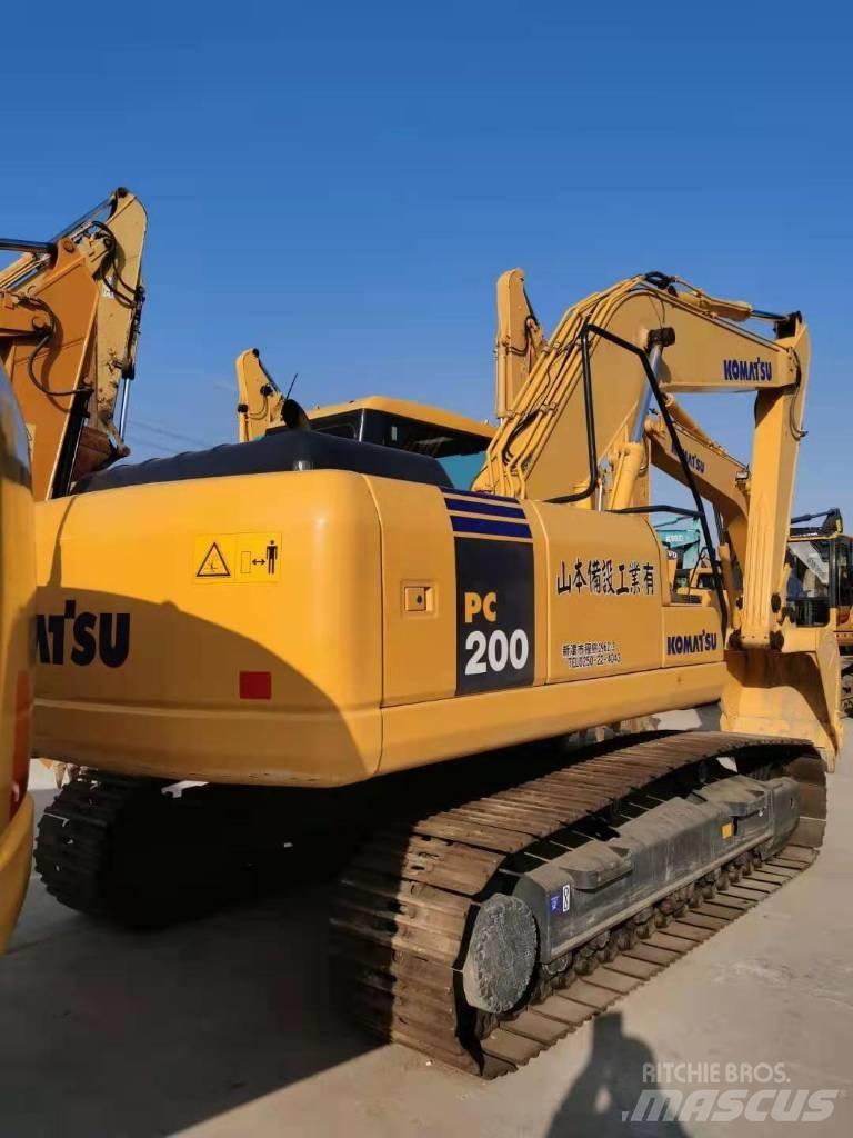 Komatsu PC 200-7 Raupenbagger