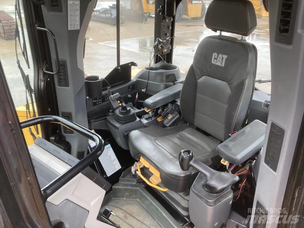 CAT D 6 LGP Bulldozer