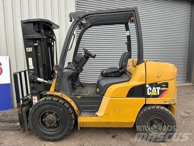 CAT DP40NT Dieselstapler