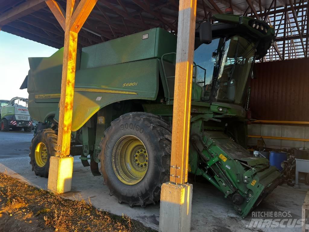 John Deere S 680 i Mähdrescher