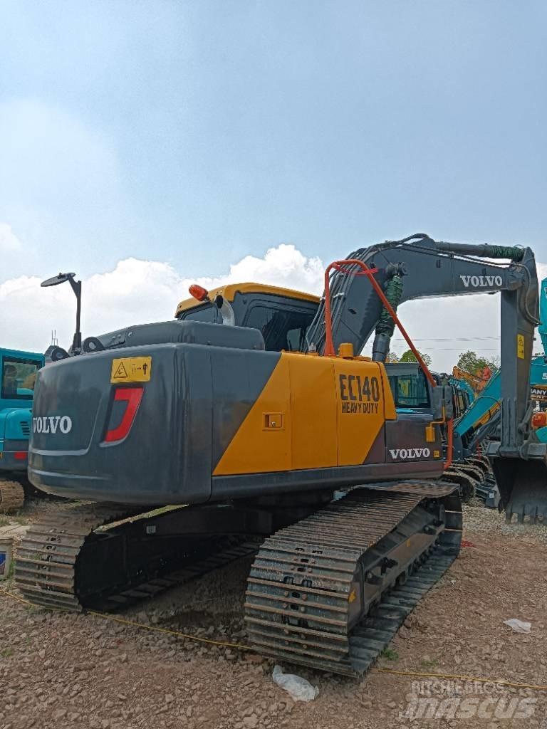 Volvo EC 140 Midibagger  7t - 12t