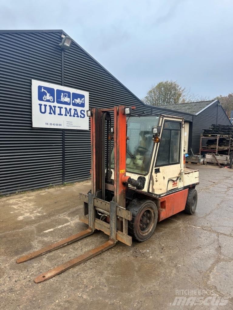 Nissan FD30 Dieselstapler