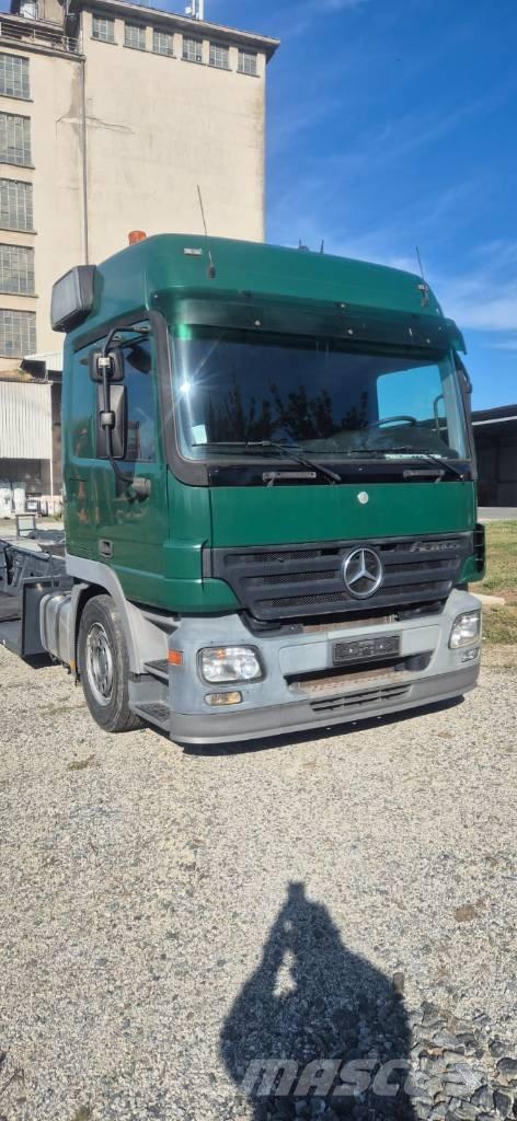 Mercedes-Benz Actros Forsttransportfahrzeuge