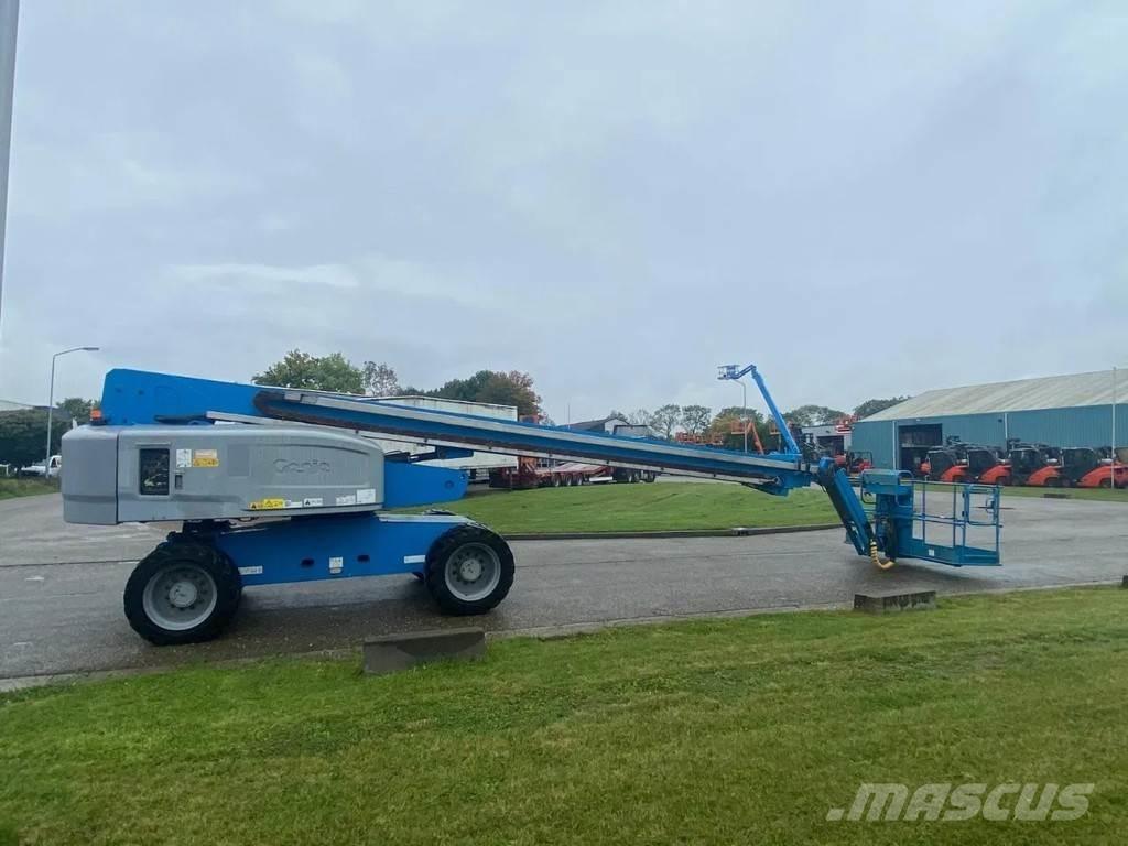 Genie S-85 Teleskopbühnen