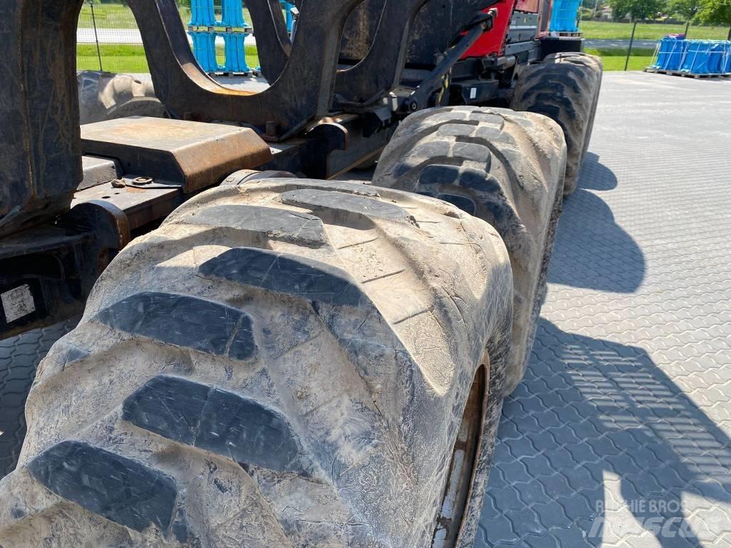 Komatsu 855 Forwarder