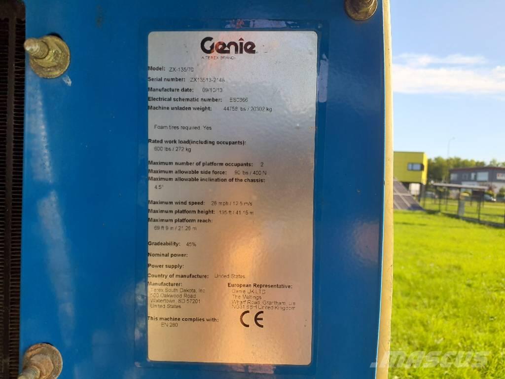 Genie ZX 135/70 Gelenkteleskoparbeitsbühnen