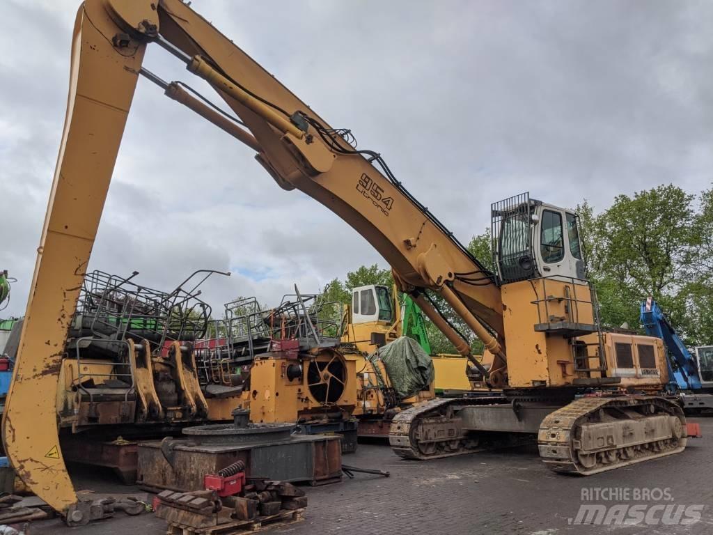 Liebherr R 954 C EW Materialumschlag