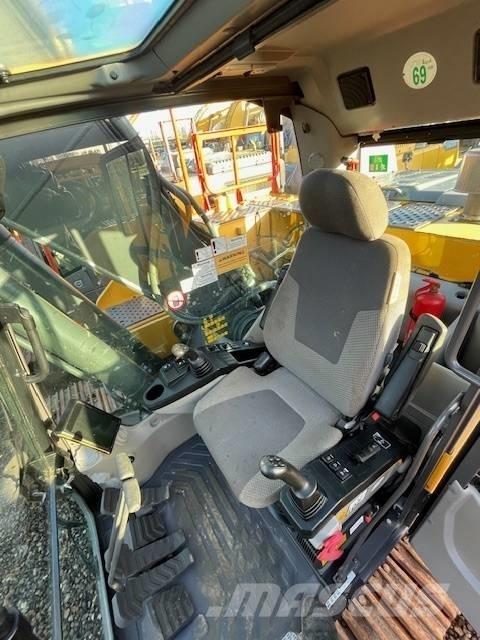 Volvo EC220EL Raupenbagger