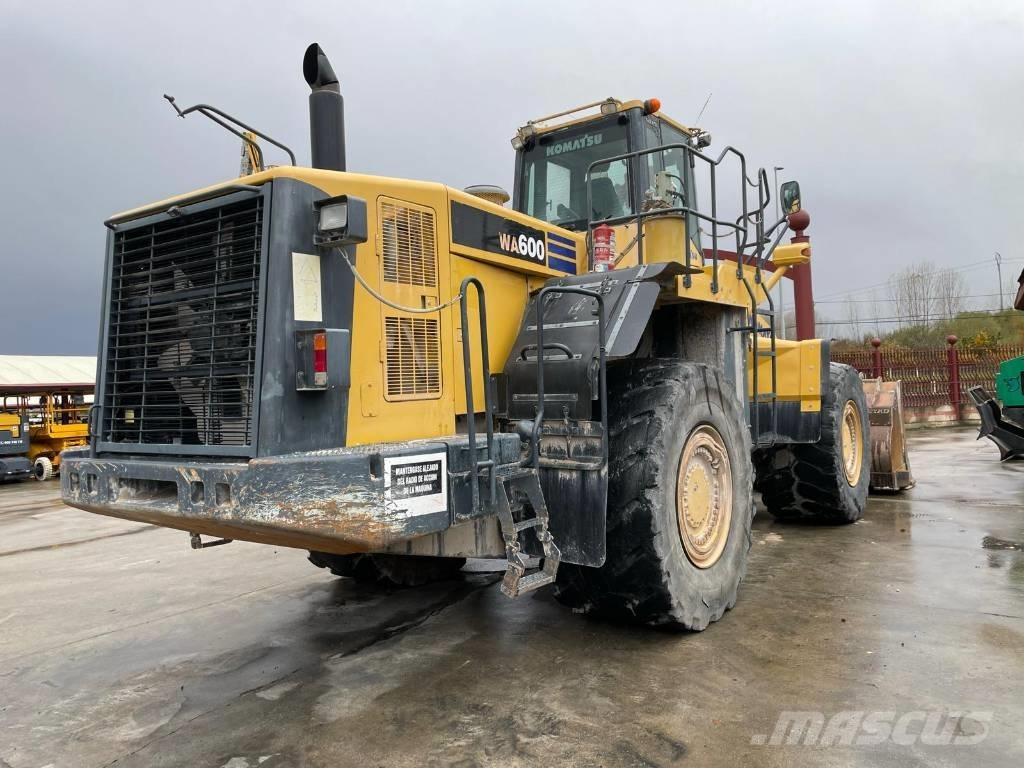 Komatsu WA 600-6 Radlader