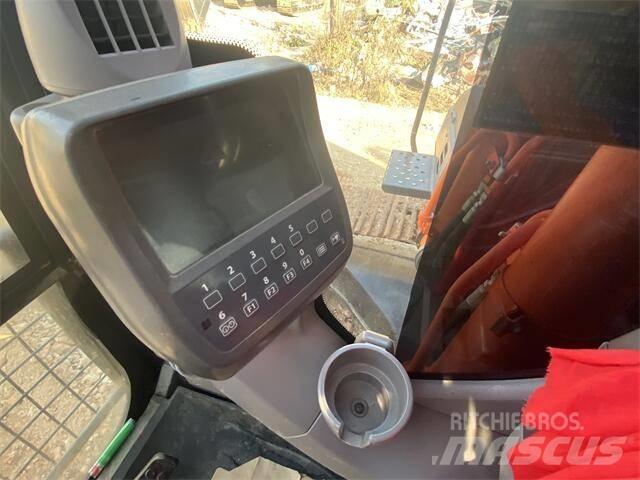 Hitachi ZX240H Raupenbagger
