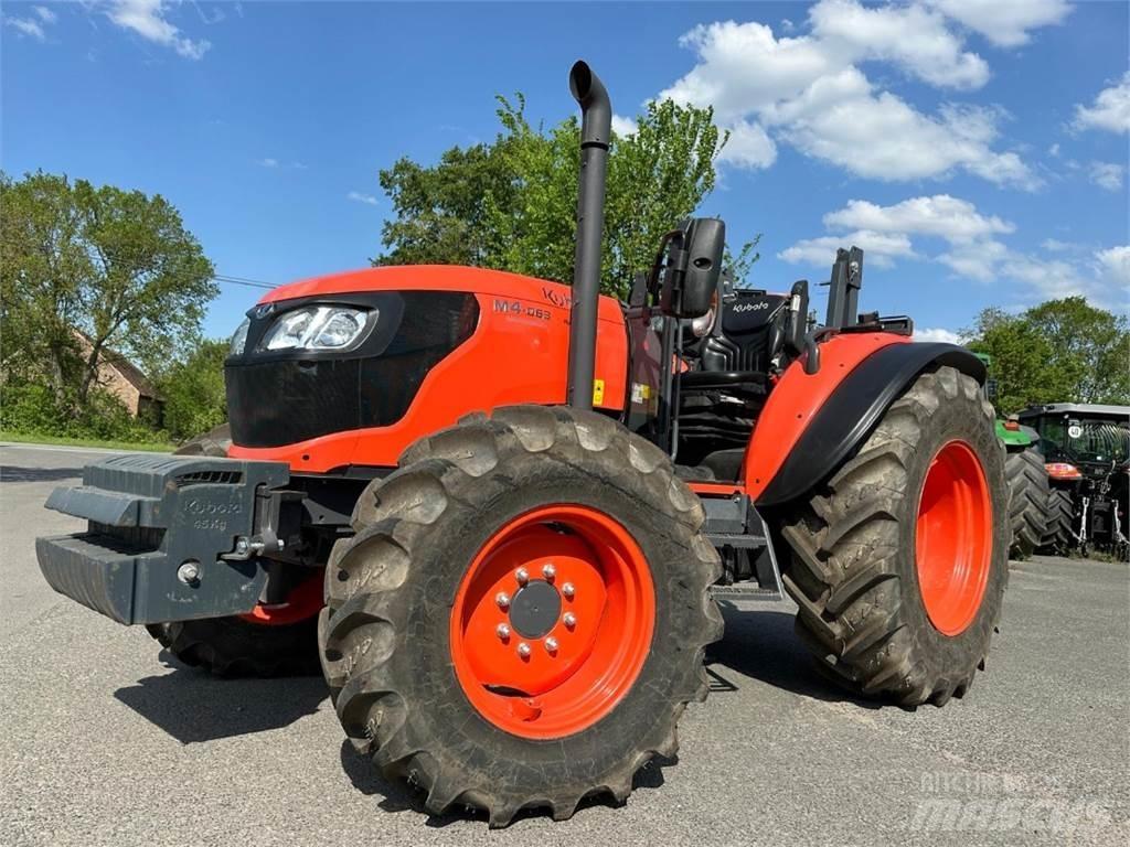 Kubota M4063 ROPS Traktoren