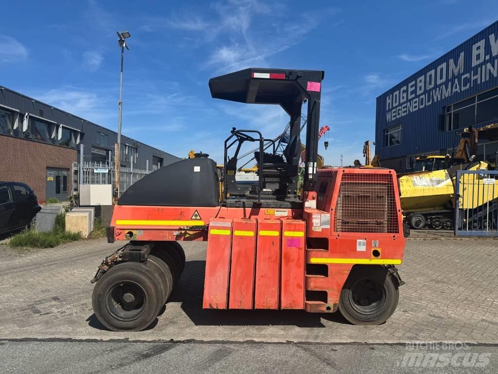 Dynapac CP 142 Gummiradwalzen