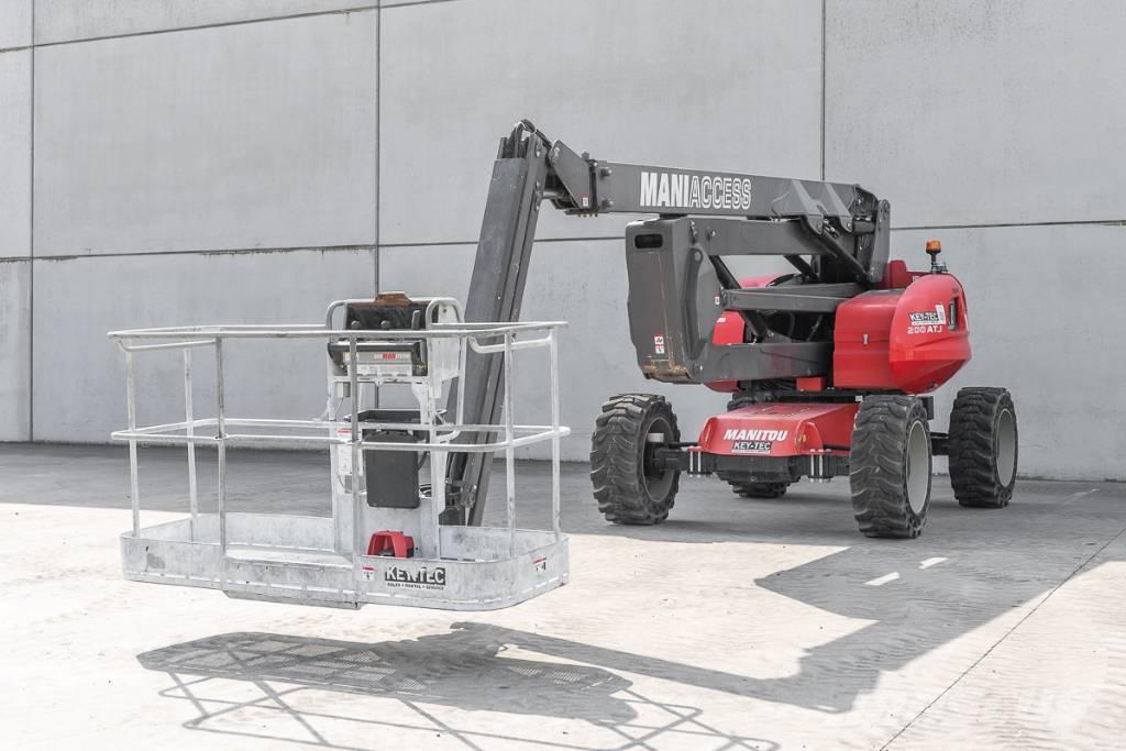 Manitou 200 ATJ Gelenkteleskoparbeitsbühnen