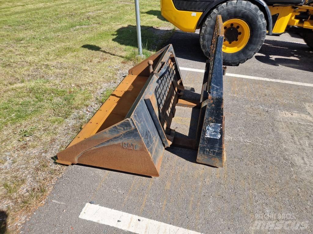 CAT 247 B 2 Kompaktlader