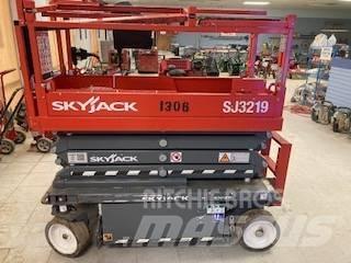 SkyJack SJ 3219 Scheren-Arbeitsbühnen