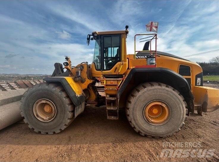 Volvo L 220 H Radlader