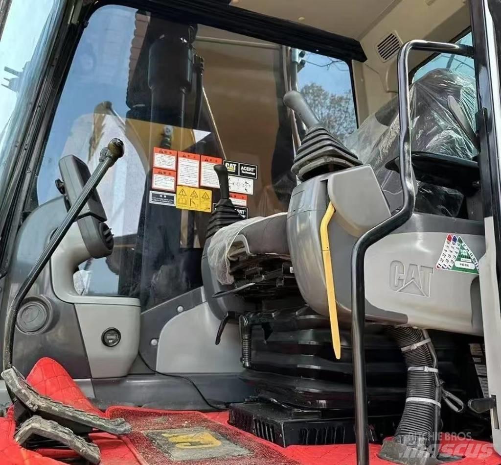 CAT 320 D Raupenbagger