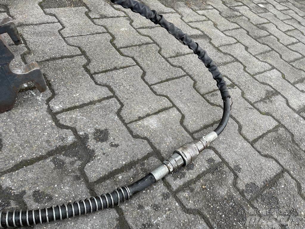 Gehl GS35 Hammer / Brecher
