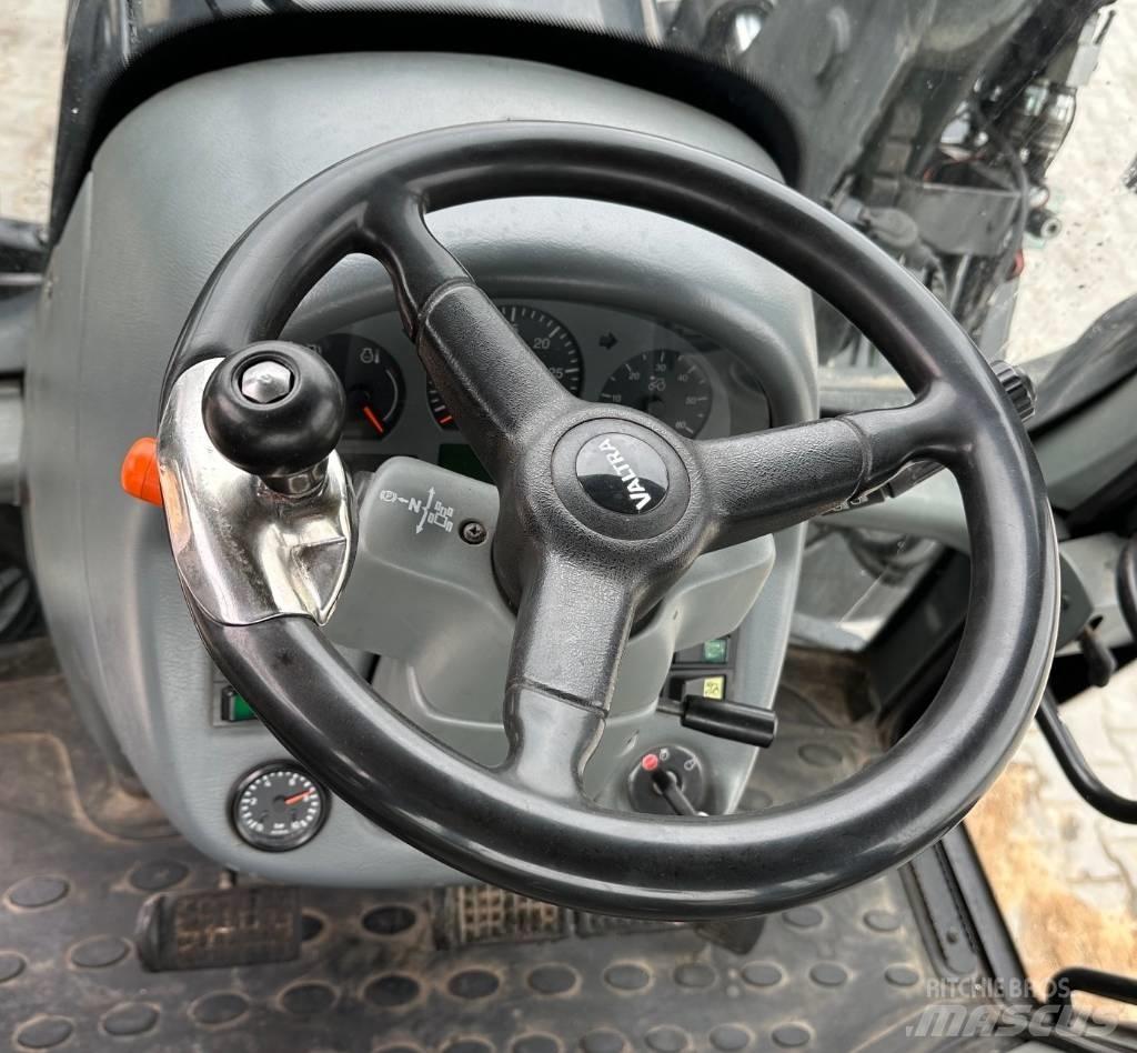 Valtra T 191 Traktoren