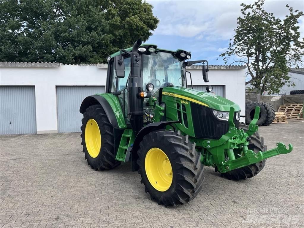 John Deere 6100M Traktoren