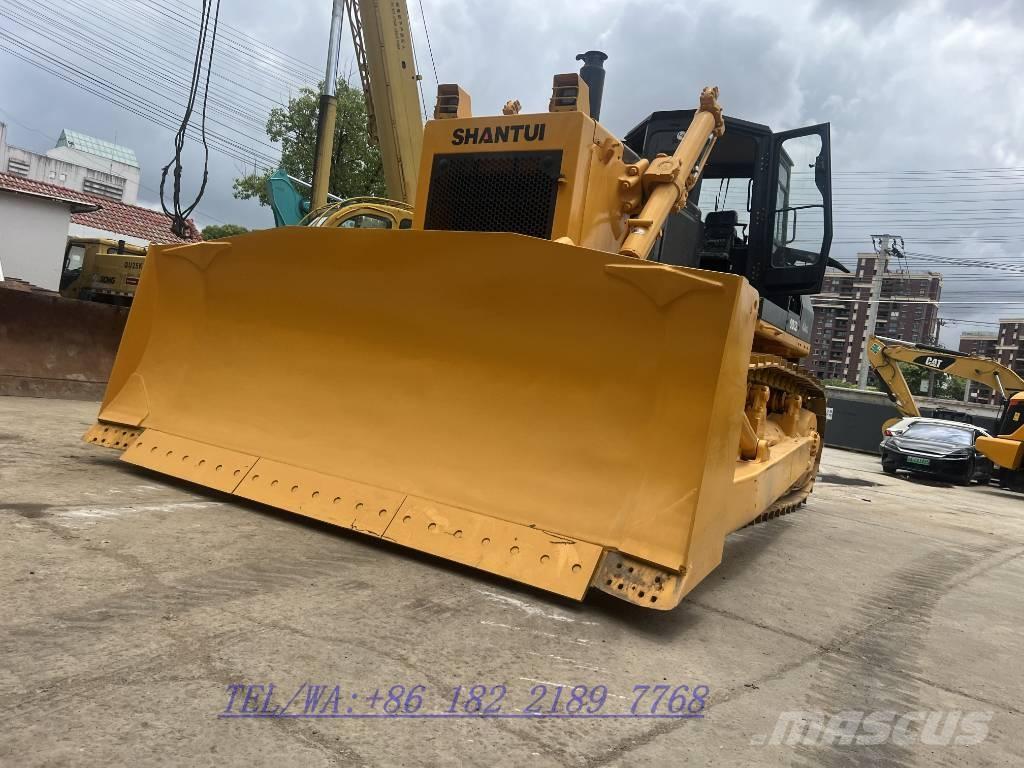 Shantui SD 32 Bulldozer