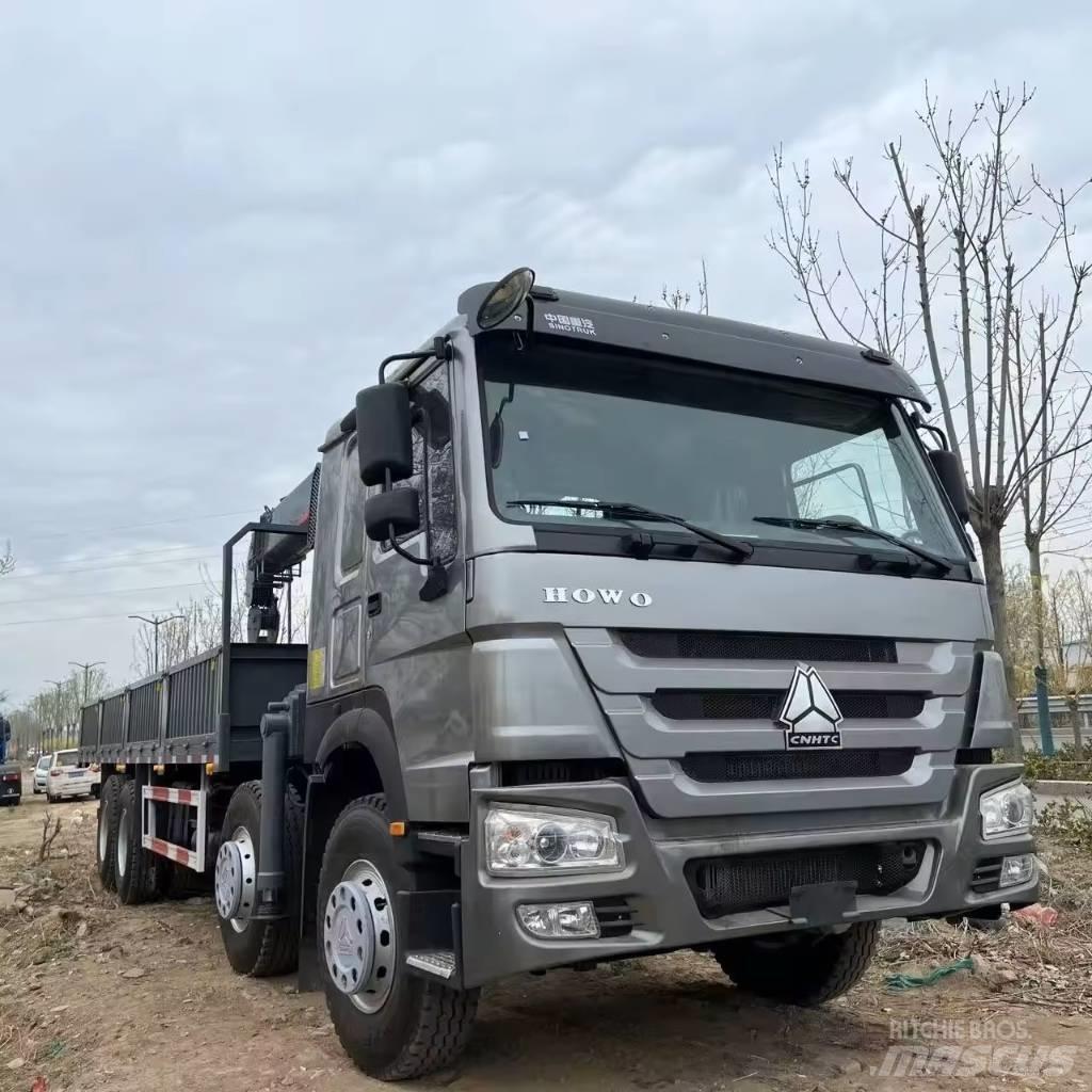 Howo 371 8x4 Kranwagen