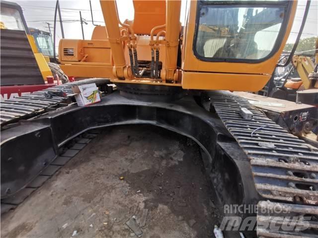 Hyundai R300LC-7 Raupenbagger