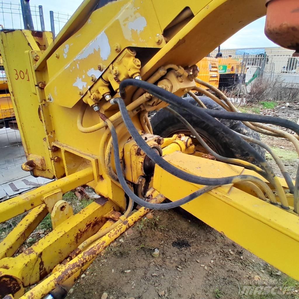 CAT 140 G Grader