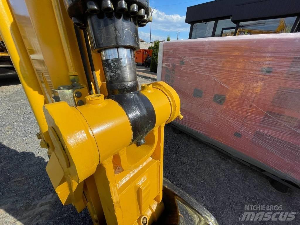 JCB JS 220 XD Raupenbagger