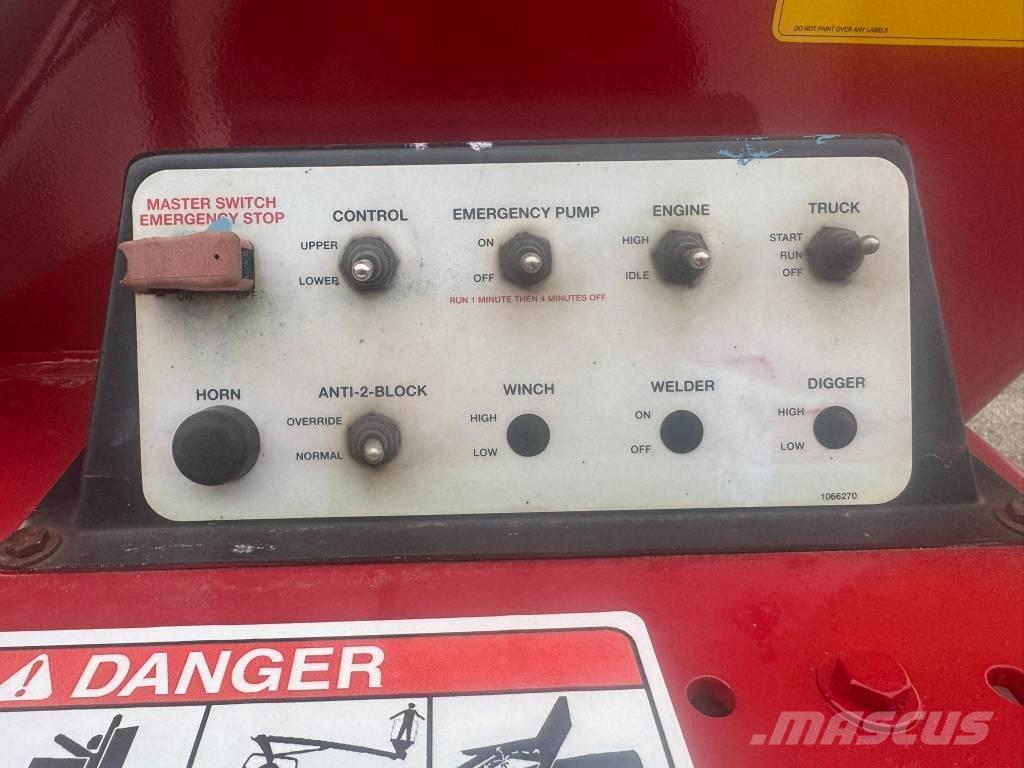 Elliott L60R Kranwagen