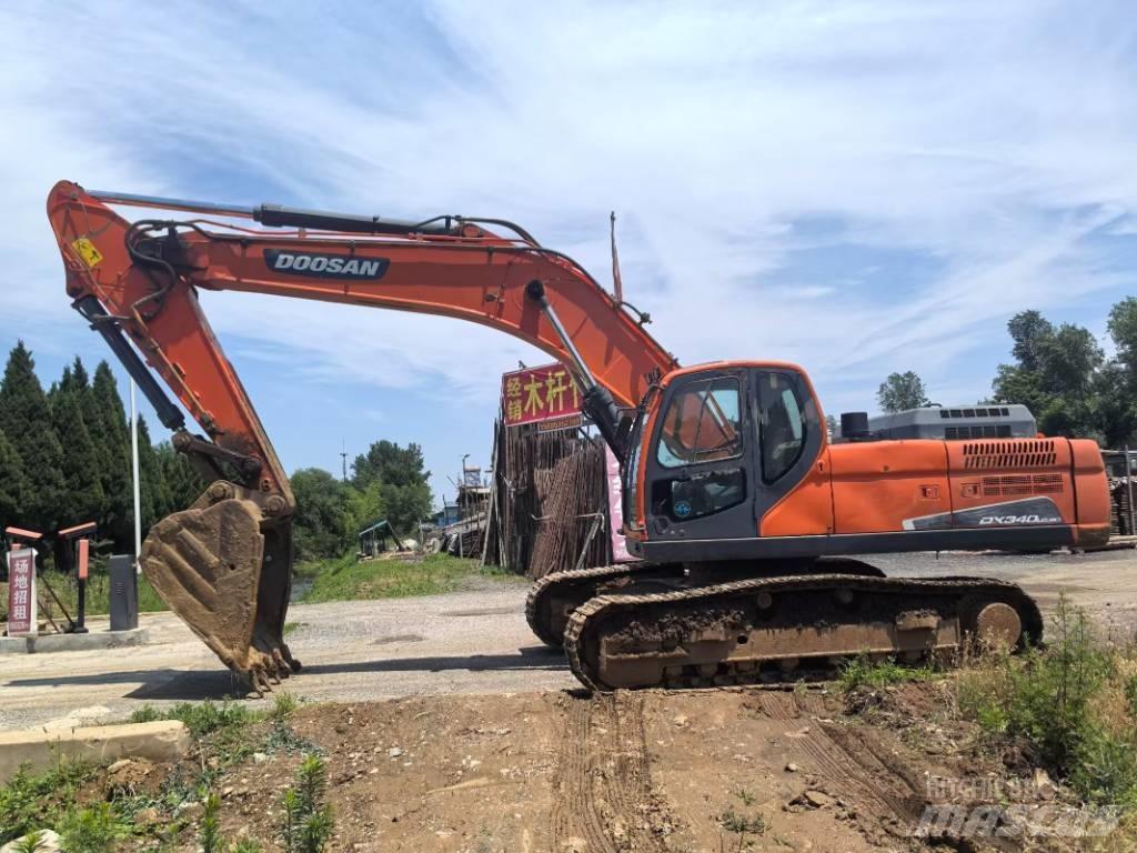Doosan DX 340 LC-9C Raupenbagger