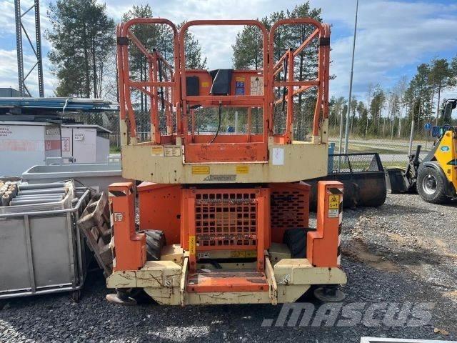 JLG 260mrt Scheren-Arbeitsbühnen