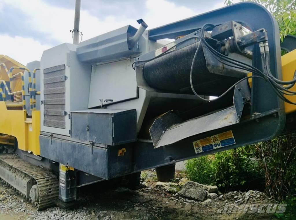 Sandvik QJ 240 Mobile Brecher