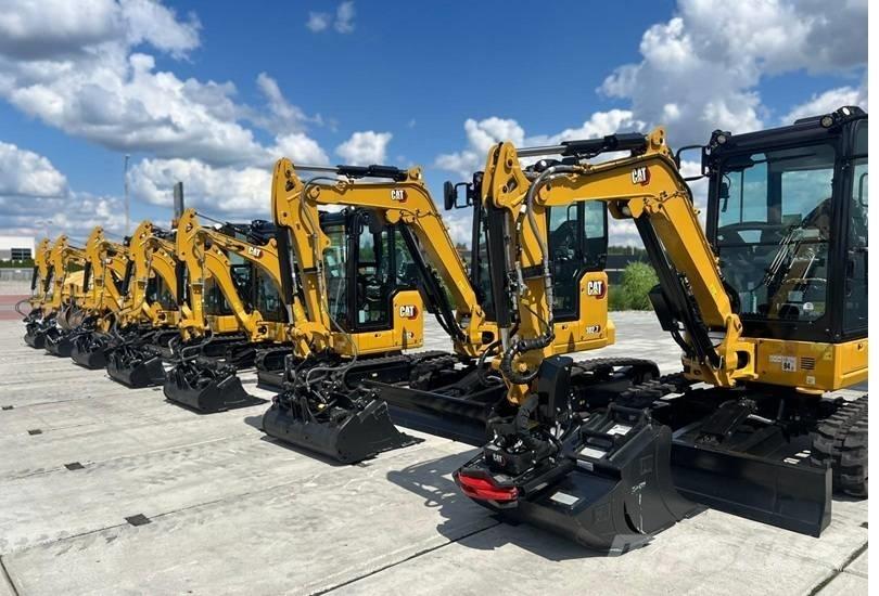 CAT CB 2.5 GC Tandemwalzen