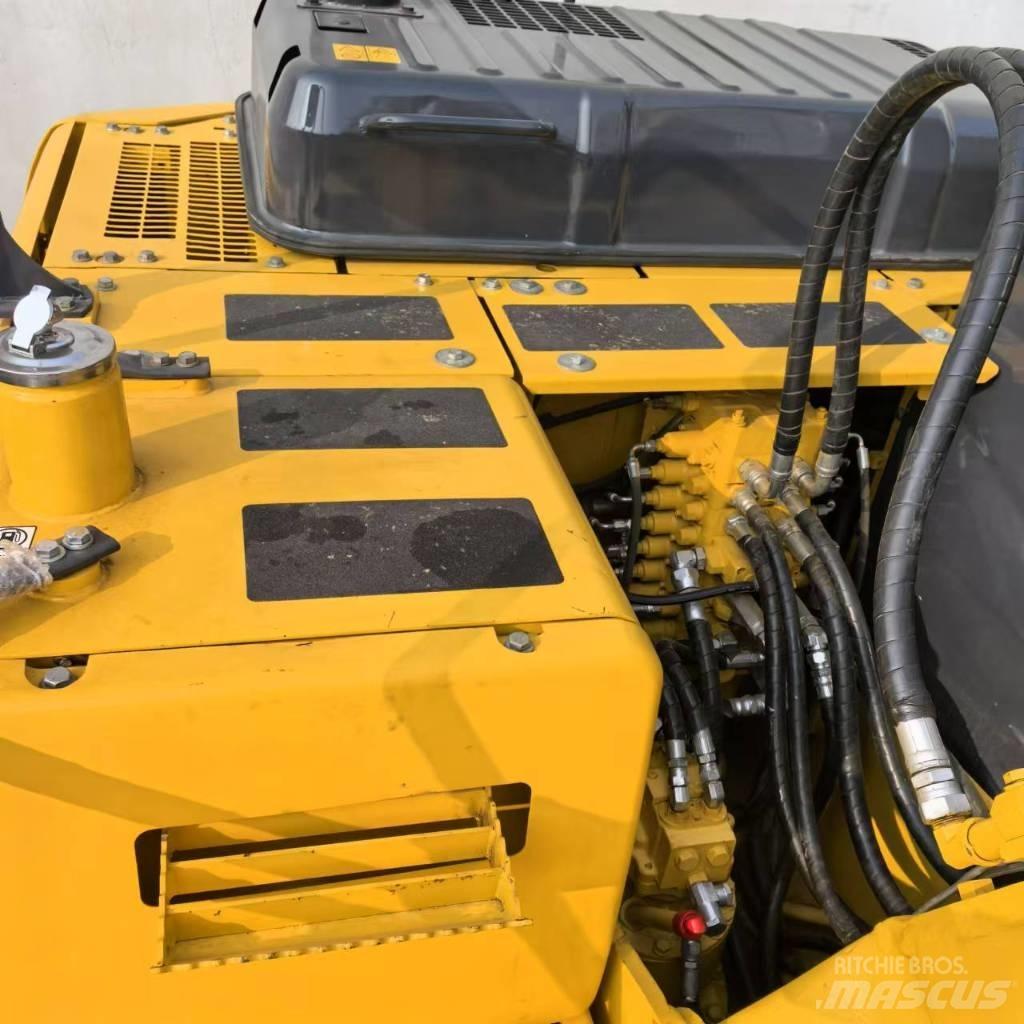 Komatsu PC 130-7 Raupenbagger