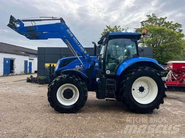 New Holland T7.225 Traktoren